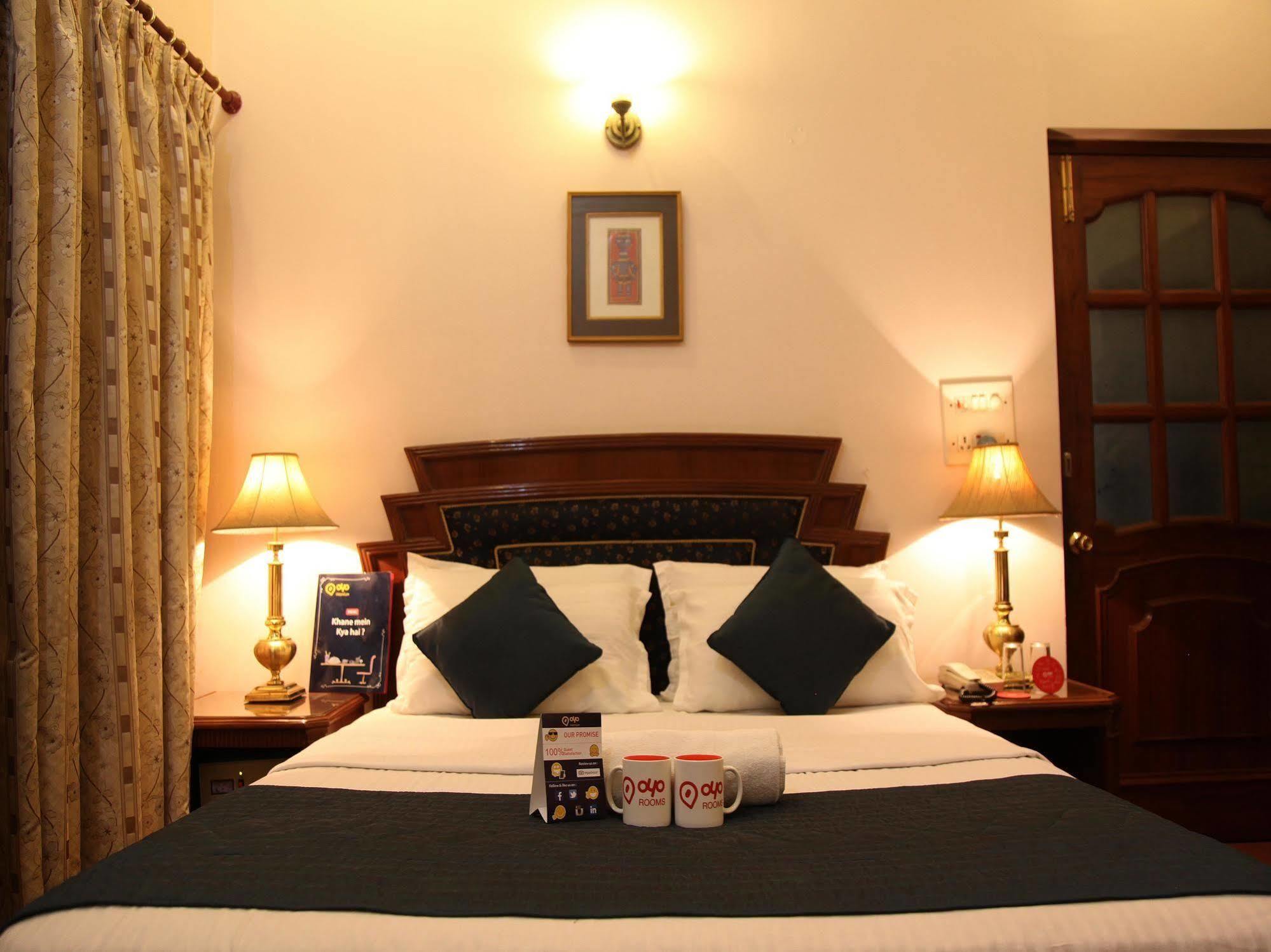 Hotel Imperial House Allahabad Exterior foto