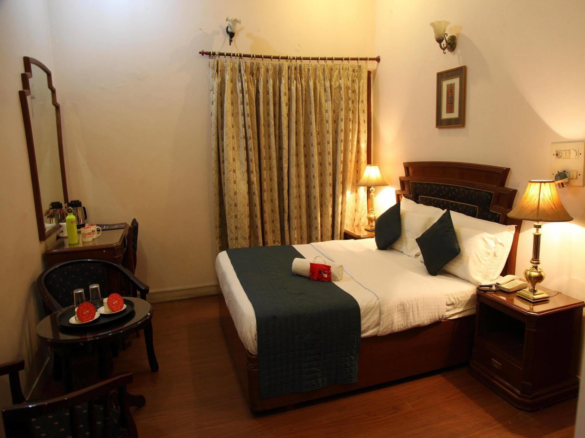 Hotel Imperial House Allahabad Exterior foto